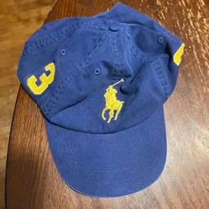 I’m selling a polo Ralph Lauren hat!!!